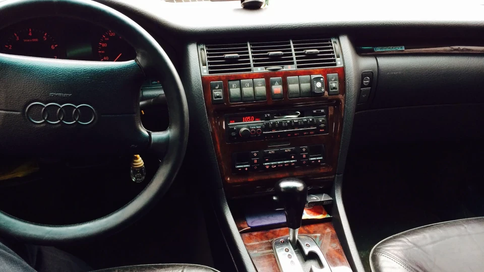Audi A8 Борт *1 5