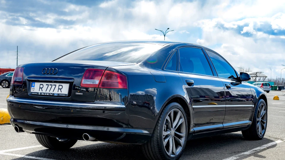 Audi A8 Executive