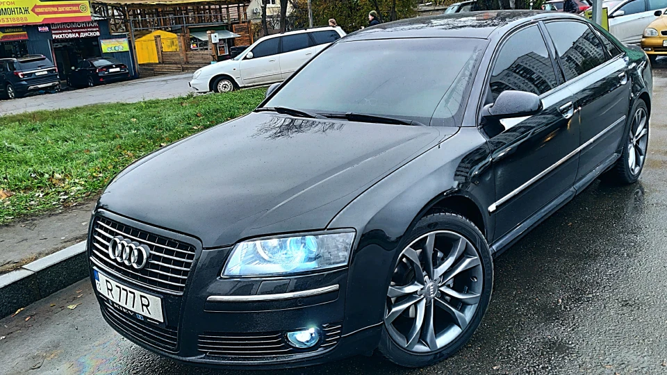 Audi A8 Executive 4
