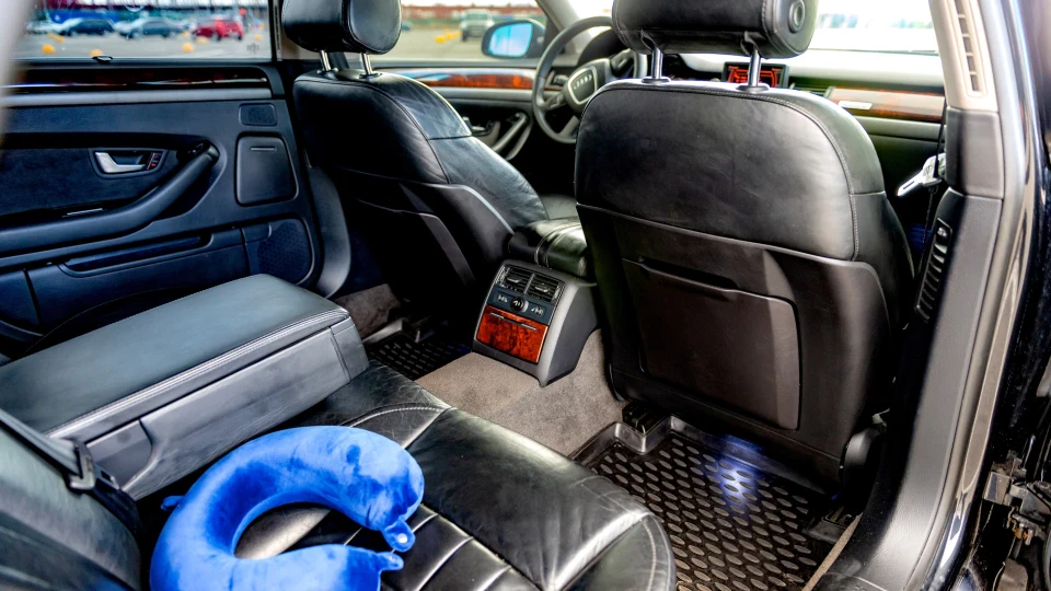 Audi A8 Executive 5