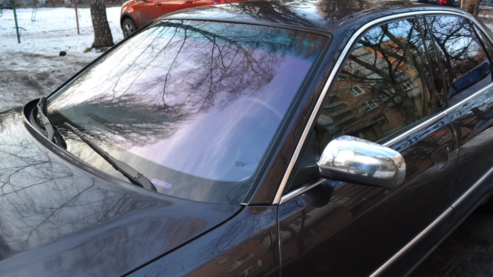 Audi A8 графітовий металік