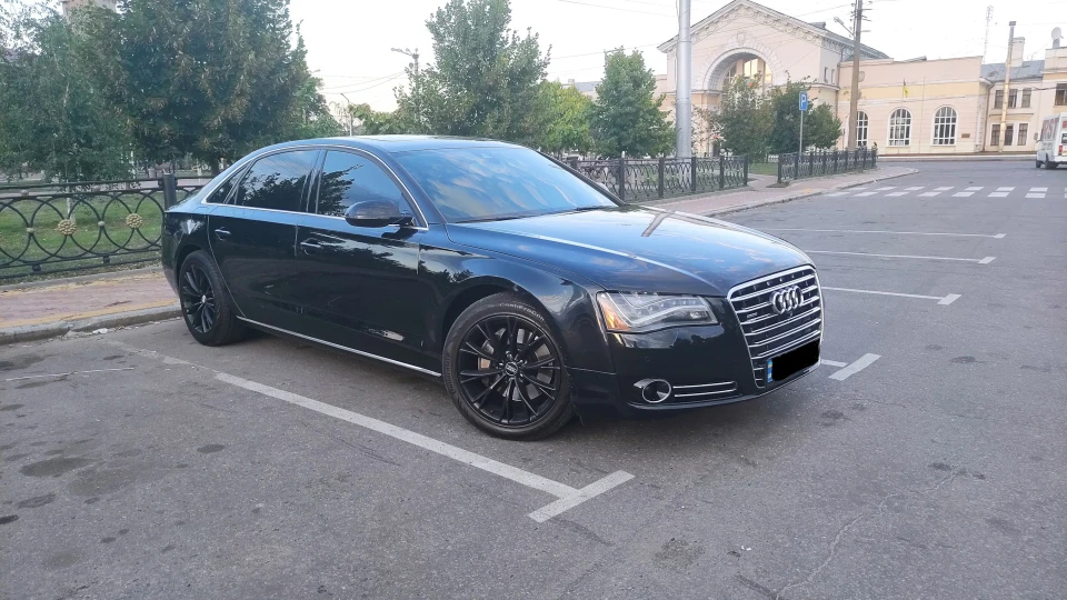 Audi A8 L 3.0 TDI 2