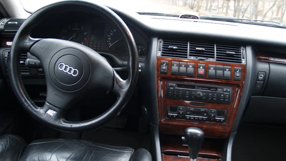 Audi A8 Пулька 2