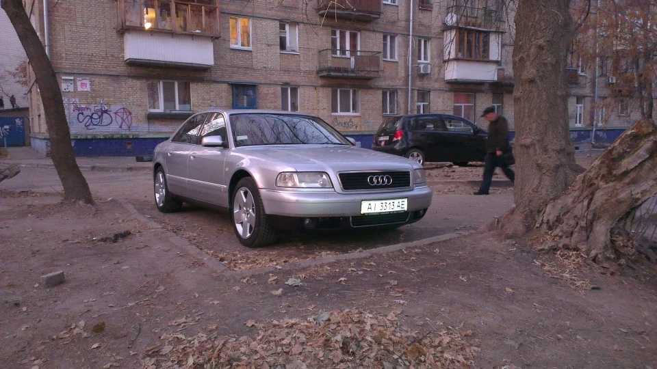 Audi A8 Quattro 2,5TDI 2