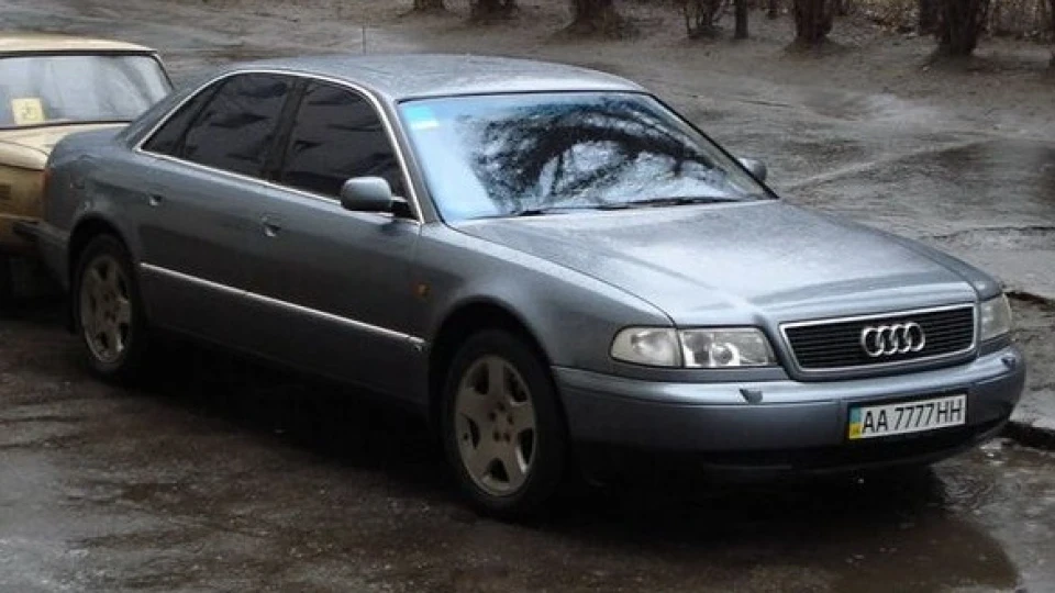 Audi A8 Quattro 4.2 3