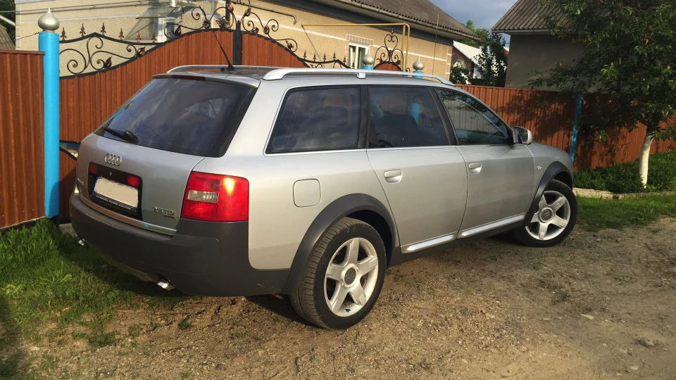 Audi Allroad 2