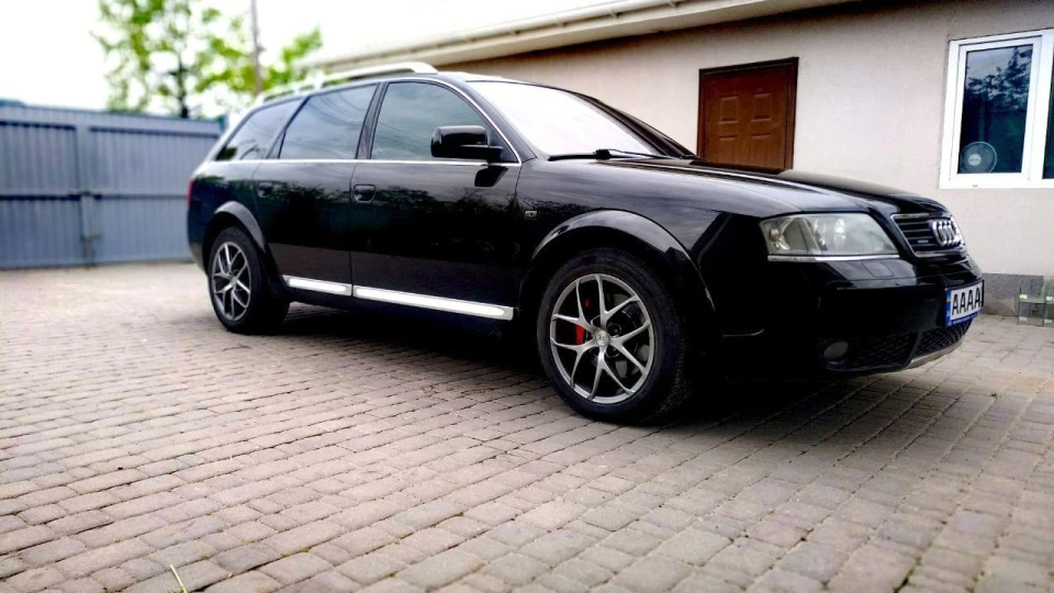 Audi Allroad 2.5TDI 5