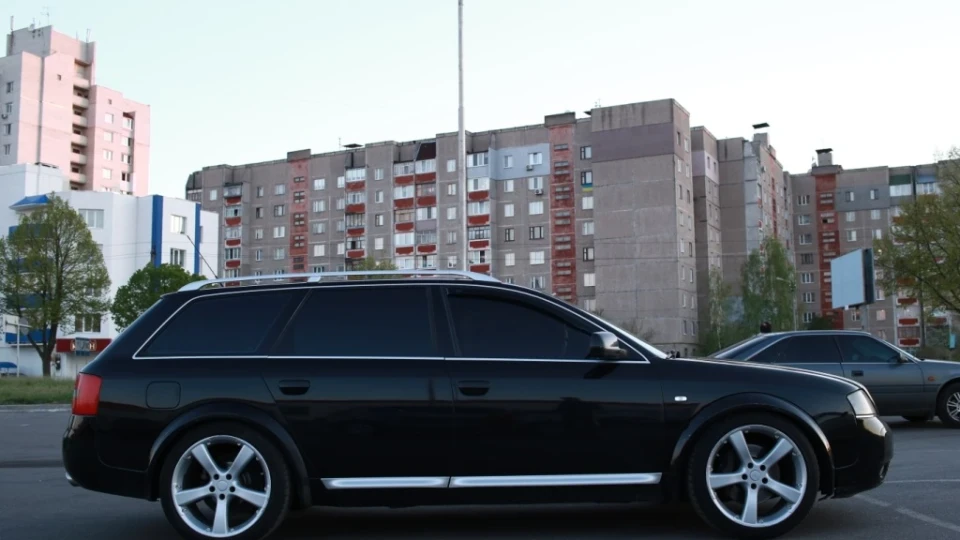 Audi Allroad 2.7Т МКП 4