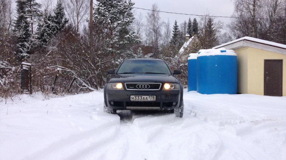 Audi Allroad Бегемотик 4