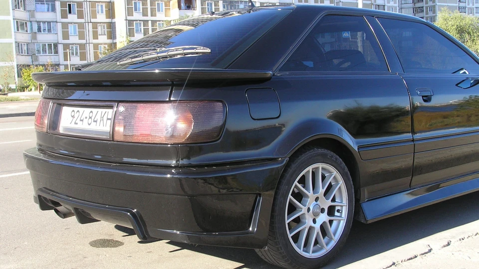 Audi Coupe 2