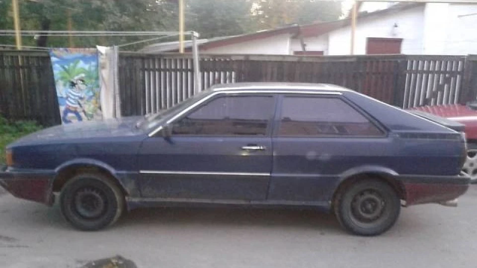 Audi Coupe 90 4