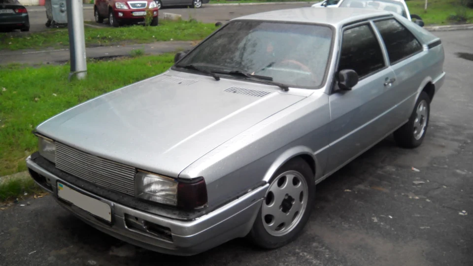 Audi Coupe b2