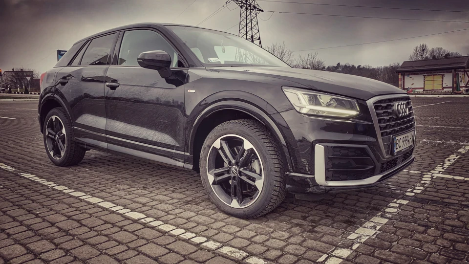 Audi Q2 4