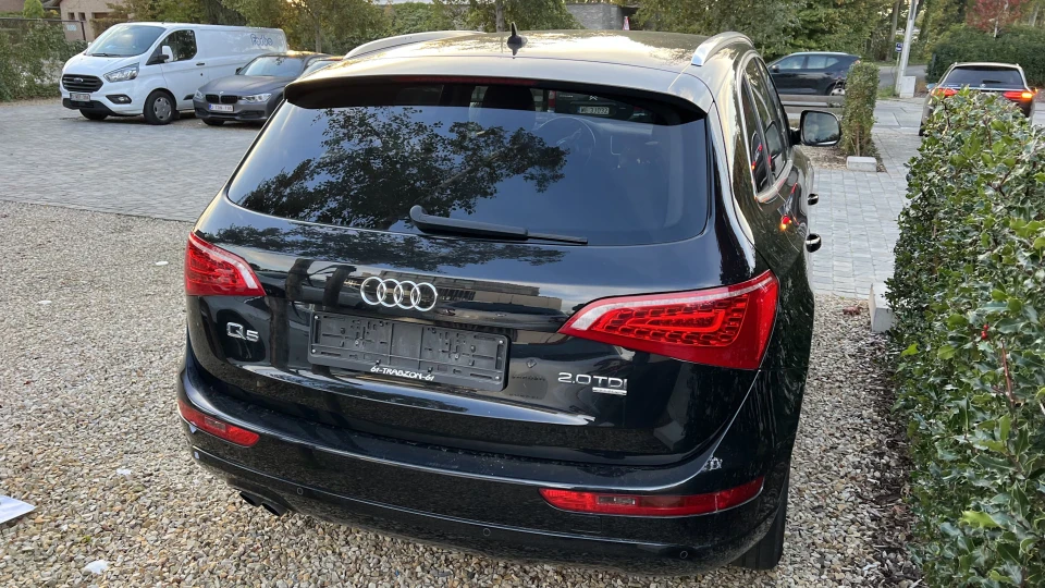 Audi Q5 4