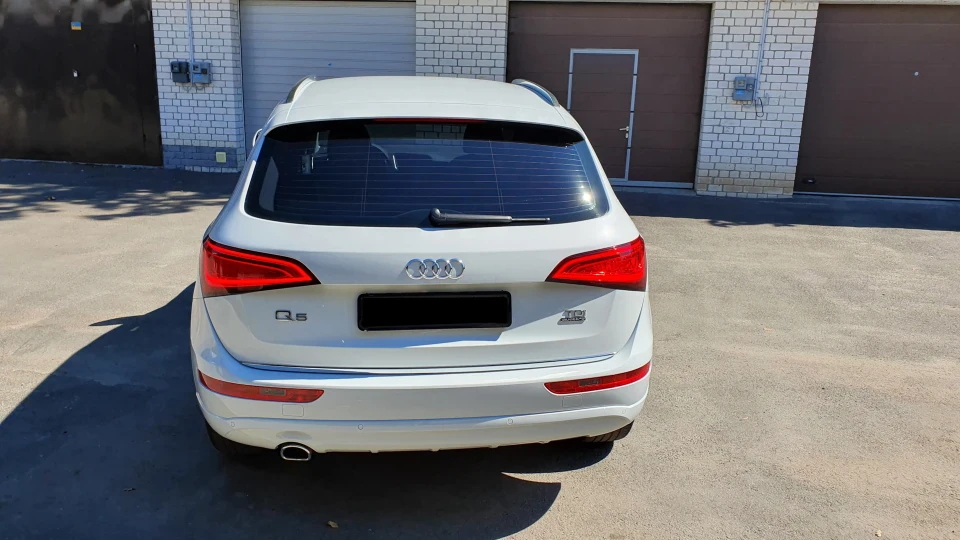 Audi Q5 4
