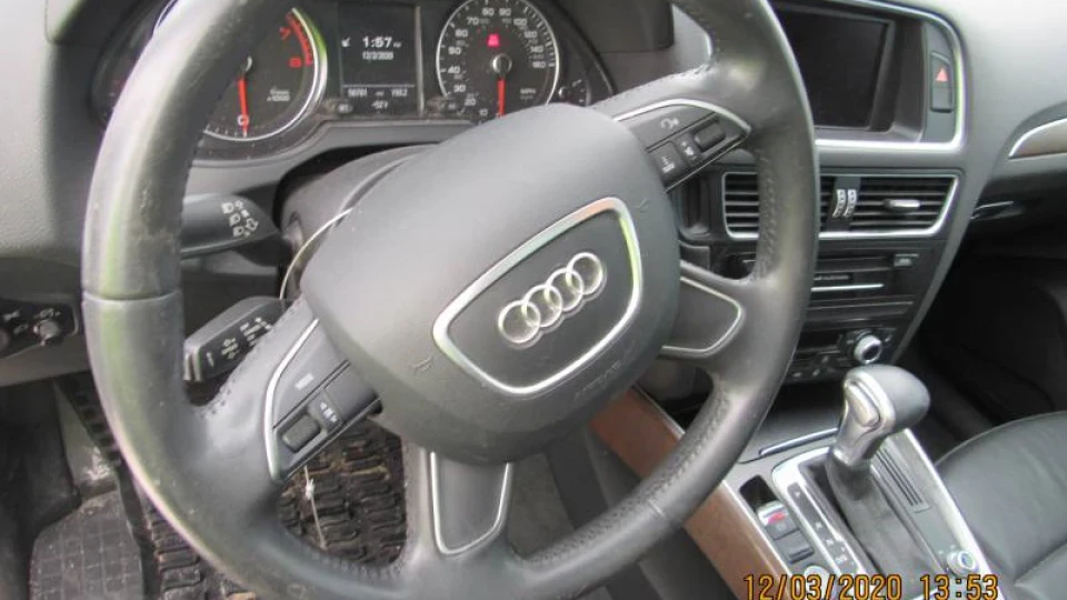 Audi Q5 2.0TFSI PREMIUM PLUS 4
