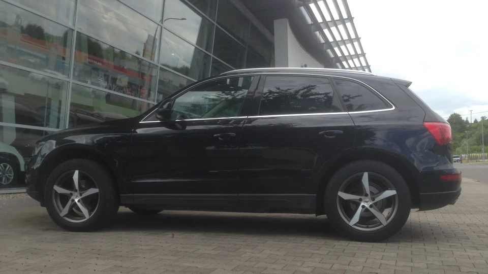 Audi Q5 Bond. Econom Bond 2