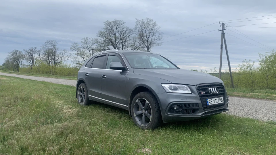 Audi Q5 Поки не придумав 😃