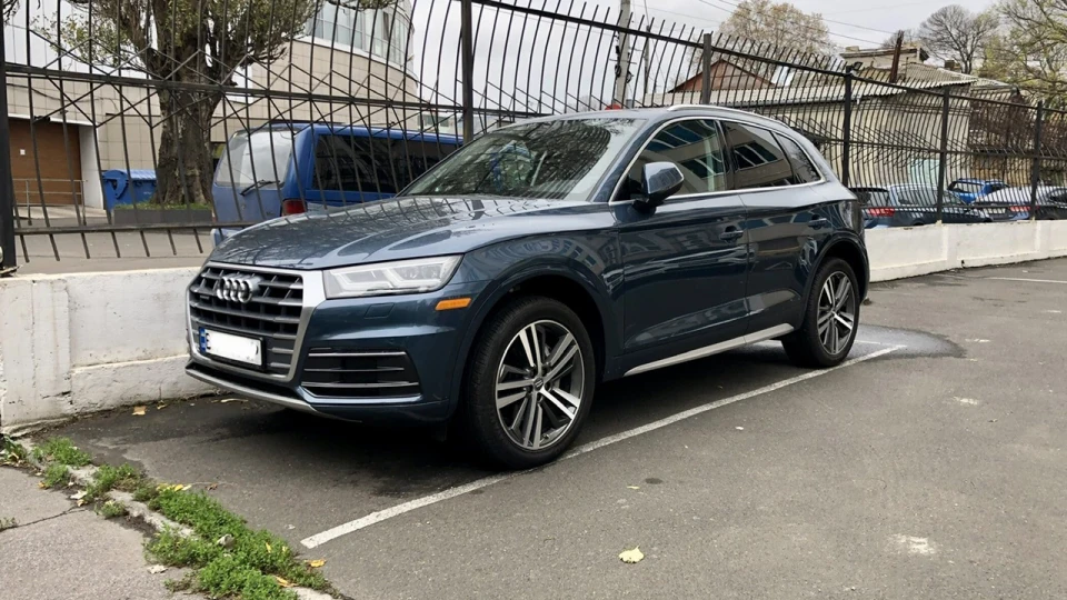 Audi Q5 Premium Plus 🇺🇸