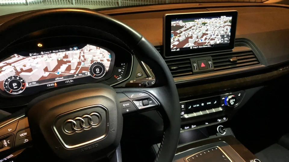 Audi Q5 Premium Plus 🇺🇸 3