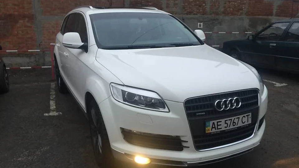 Audi Q7 5