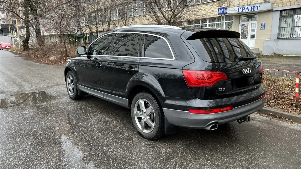 Audi Q7