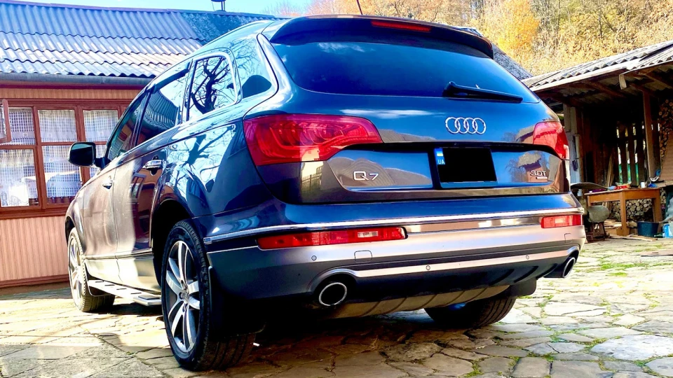 Audi Q7