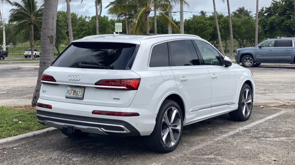 Audi Q7