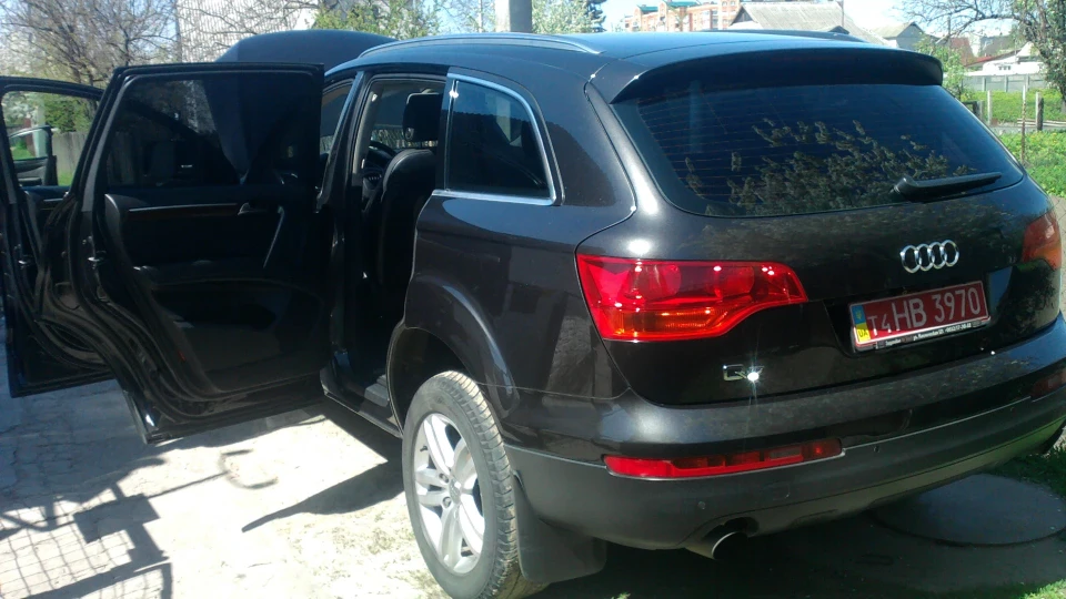 Audi Q7 5