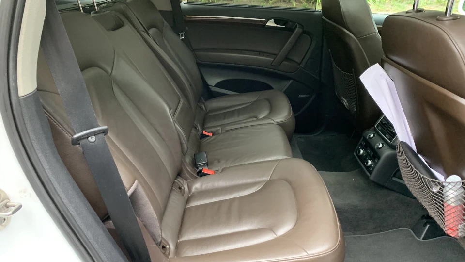 Audi Q7 5