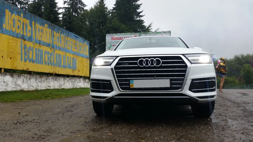 Audi Q7 3.0 дизель