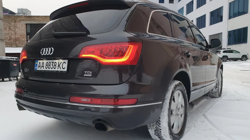 Audi Q7 3.0 tdi 2