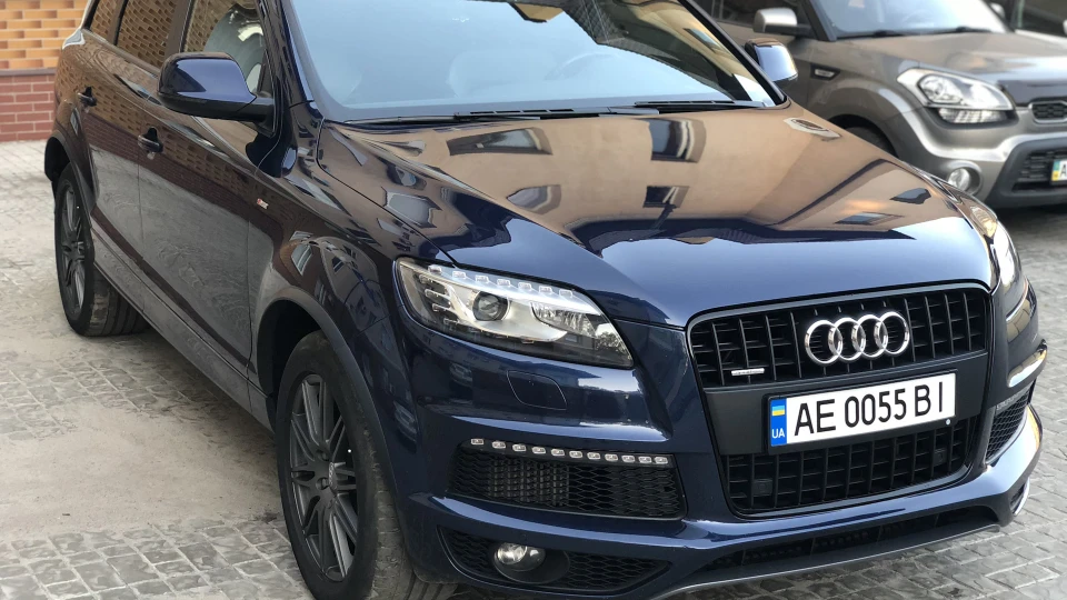 Audi Q7 3.0 tdi 2