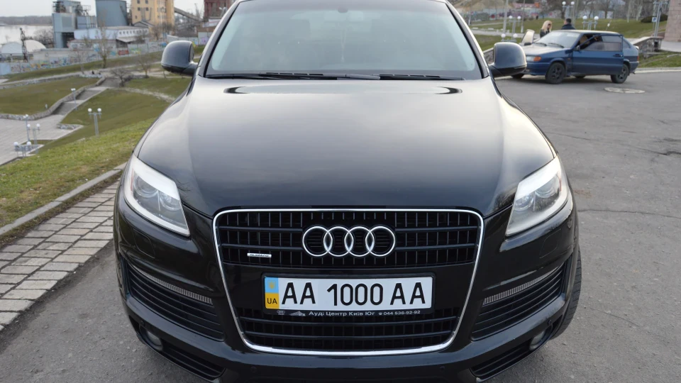 Audi Q7 4.2 FSI S-Line