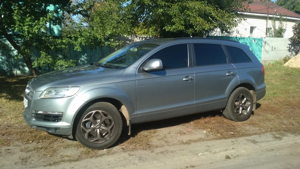 Audi Q7 4L 3