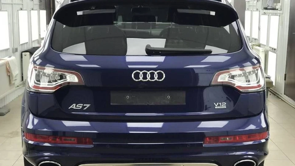 Audi Q7 audi exclusive blue, v12 2