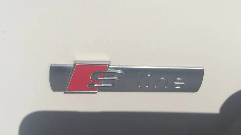 Audi Q7 БІЛОСНІЖКА S-LINE 3
