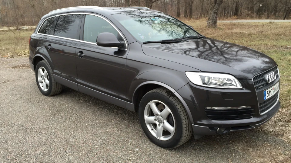 Audi Q7 ЧЕХ 3