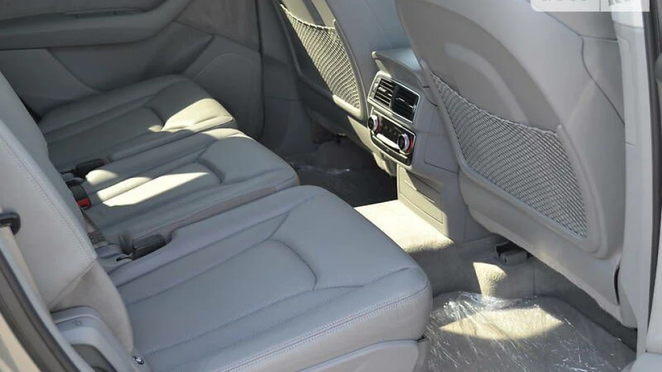 Audi Q7 <<<Gray Elephant>>> 2