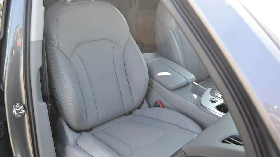 Audi Q7 <<<Gray Elephant>>> 3