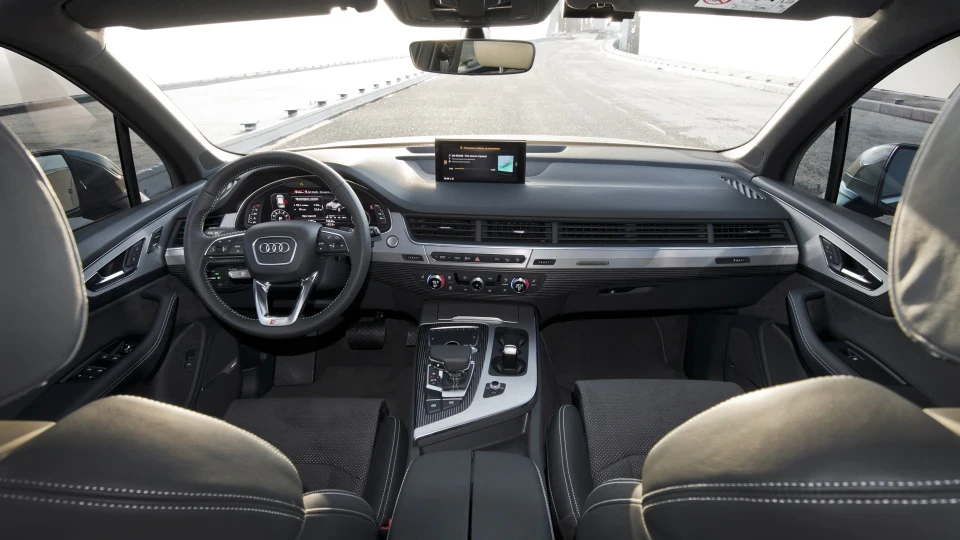 Audi Q7 Grey Vessel 🚀 3