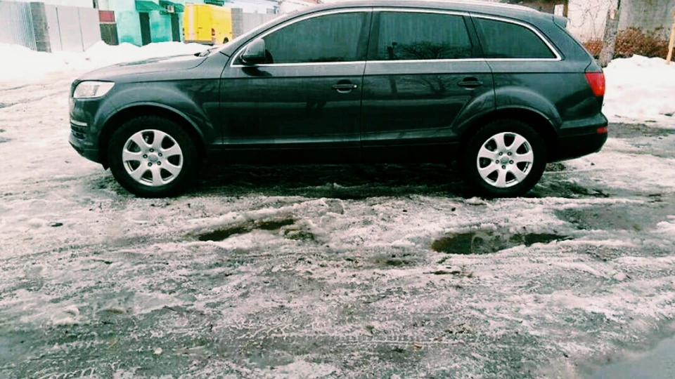 Audi Q7 гармата гармата