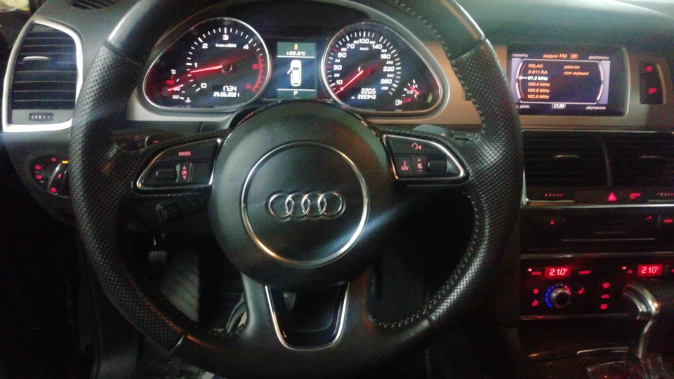 Audi Q7 Лайнер 5
