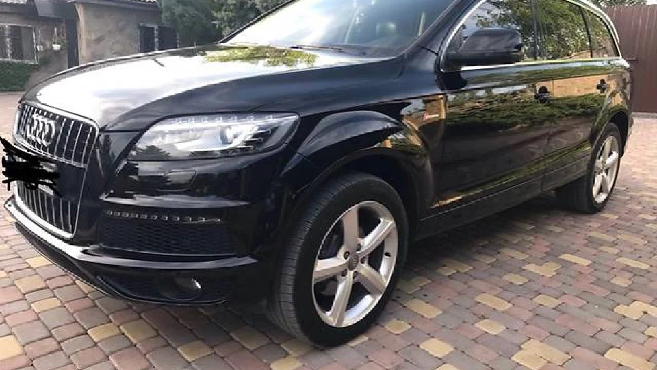 Audi Q7 S-line в shadow line