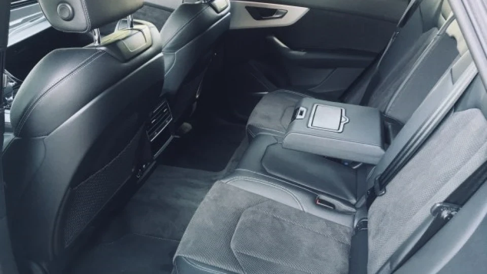Audi Q8 2