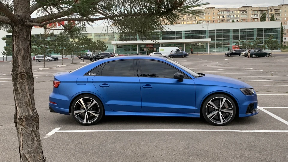 Audi RS3 3