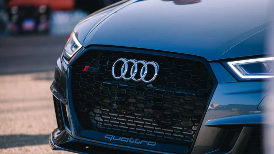 Audi RS3 4