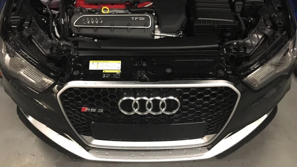 Audi RS3 Бздюшка 4