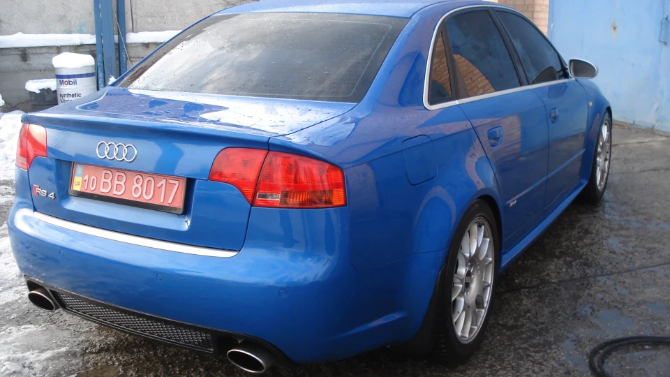 Audi RS4 2