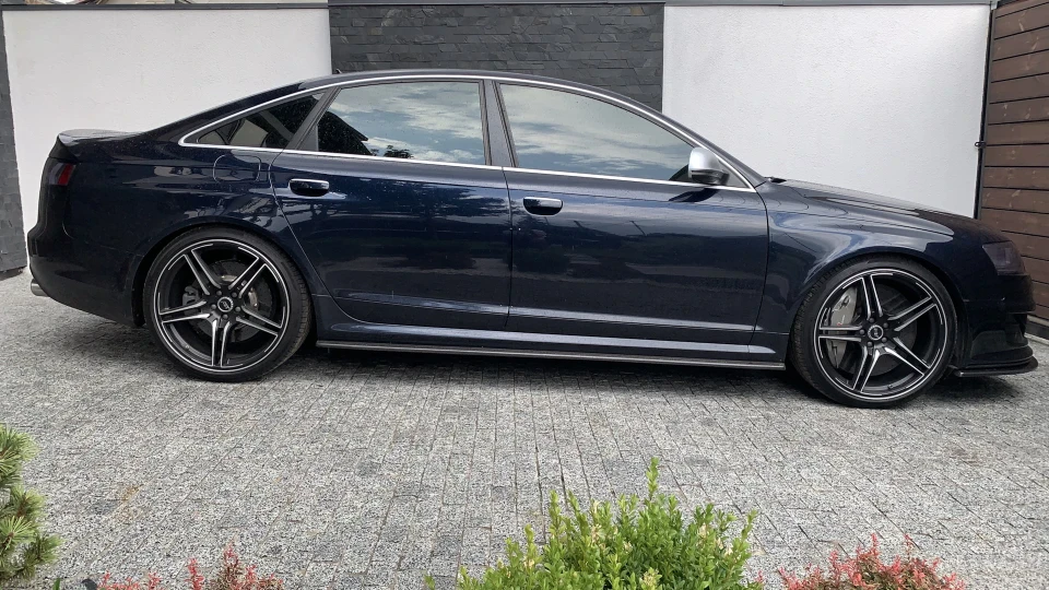 Audi RS6 2